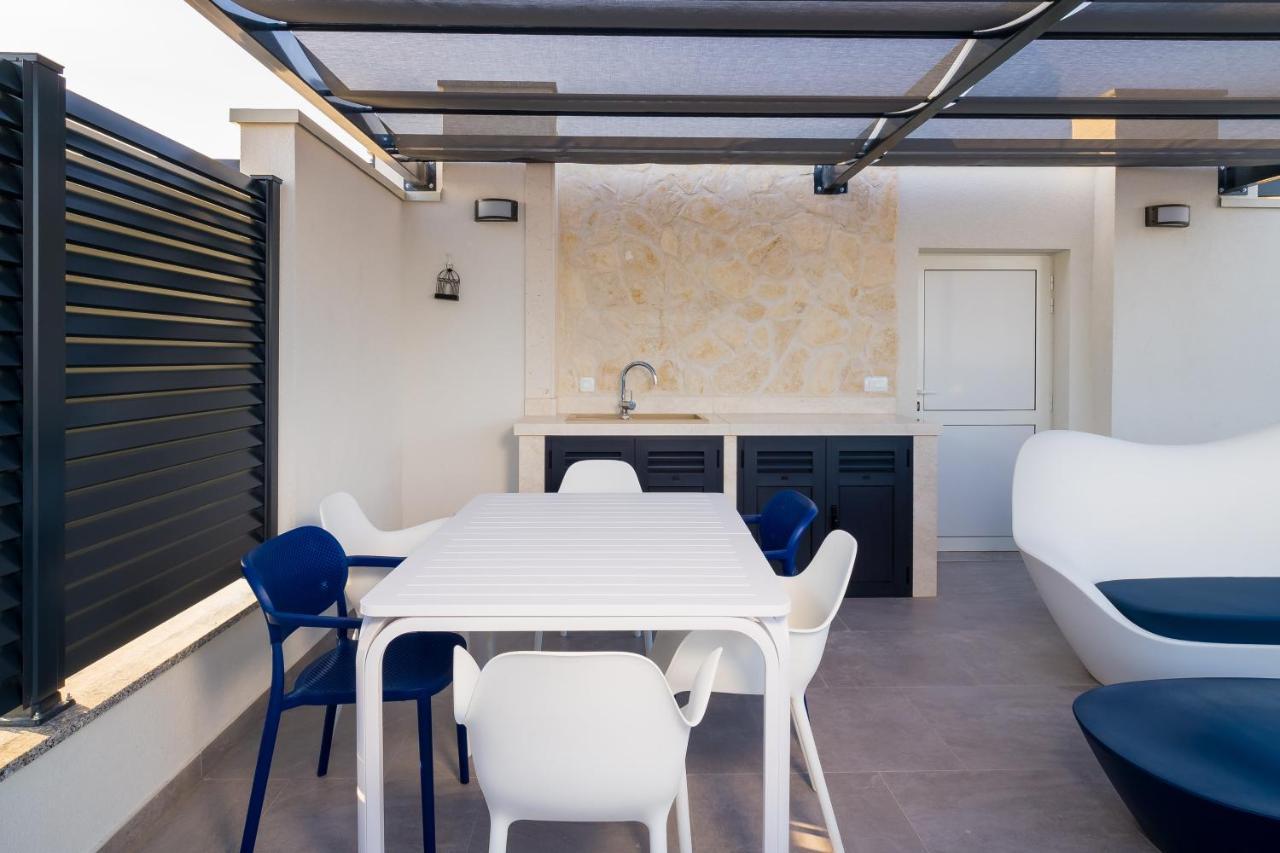 Luxury Apartment- Balcony- Private Rooftop And Jacuzzi- Common Pool Trogir Exterior photo